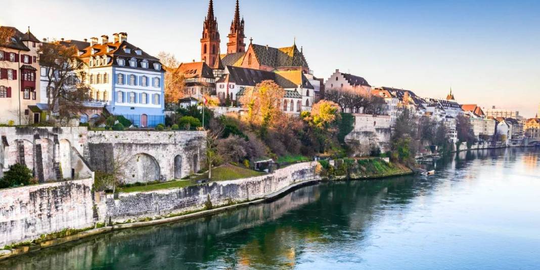 3 ülkenin kesişiminde konumlanıyor: Sanat ve tarihi birleştiren şehir 4